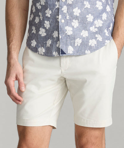 9" Stretch Chino Shorts